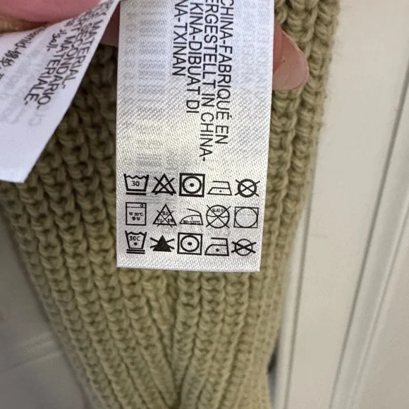 Zara Chunky Knit Pocket Sweater Sage Green Cropped Boxy Cozy Pullover Large - Picture 9 of 11